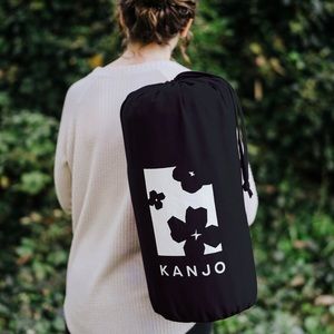 KANJO Memory Foam Acupressure Mat and Pillow Set in Onyx/Black